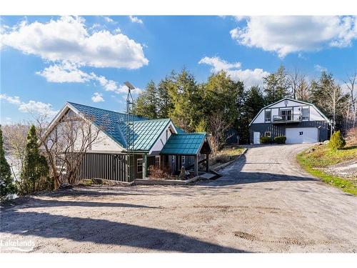 16A Hayhoe Road, Seguin, ON - Outdoor