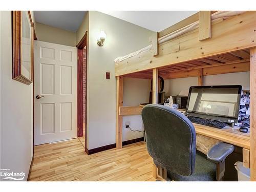16A Hayhoe Road, Seguin, ON - Indoor Photo Showing Office