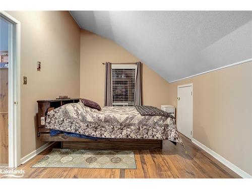 16A Hayhoe Road, Seguin, ON - Indoor Photo Showing Other Room