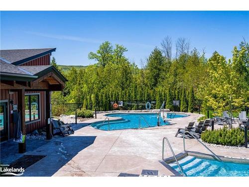 101-18 Beckwith Lane, The Blue Mountains, ON - Outdoor With In Ground Pool With Backyard