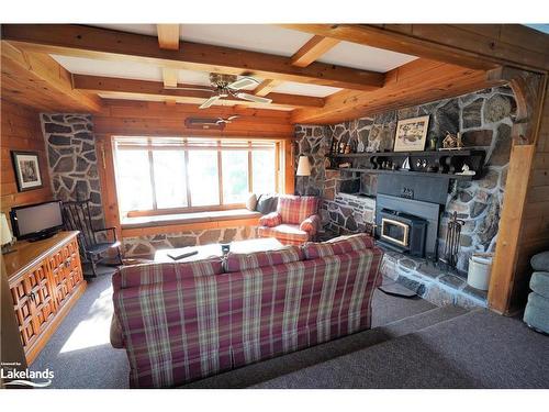 1 A775 Island, Parry Sound, ON - Indoor