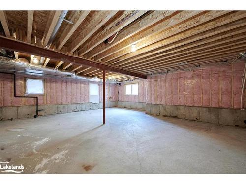 1464 Blackmore Street, Innisfil, ON - Indoor Photo Showing Other Room