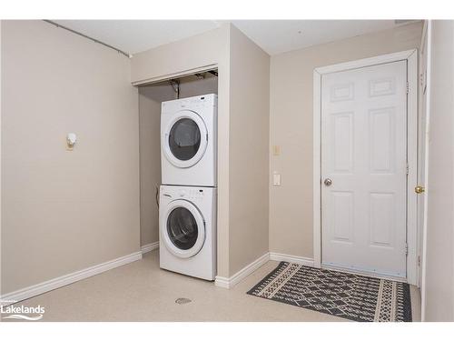 7-216 River Road E, Wasaga Beach, ON - Indoor Photo Showing Laundry Room