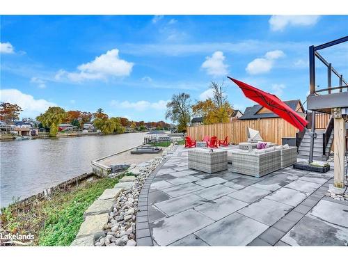 22 10Th Street S, Wasaga Beach, ON - Outdoor With Body Of Water