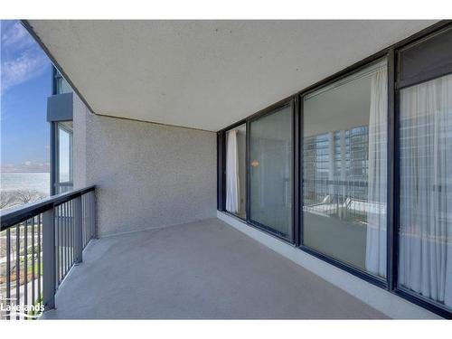 604-2180 Marine Drive, Oakville, ON - Outdoor With Balcony With Exterior