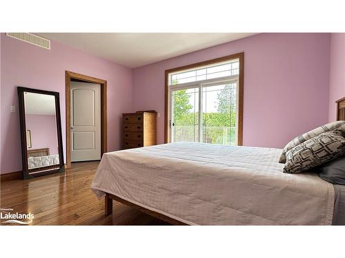 229 Rankin Street, Southampton, ON - Indoor Photo Showing Bedroom