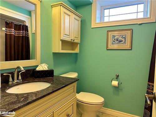 229 Rankin Street, Southampton, ON - Indoor Photo Showing Bathroom