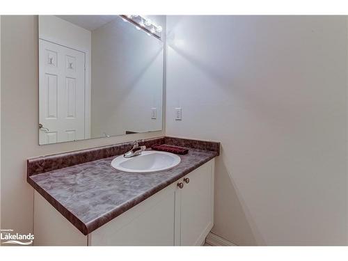 113-16 Westbury Road, Wasaga Beach, ON - Indoor Photo Showing Bathroom