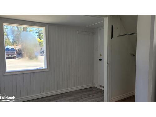 46 Glenwood Drive, Wasaga Beach, ON - Indoor Photo Showing Other Room