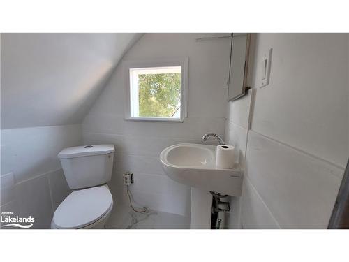 46 Glenwood Drive, Wasaga Beach, ON - Indoor Photo Showing Bathroom