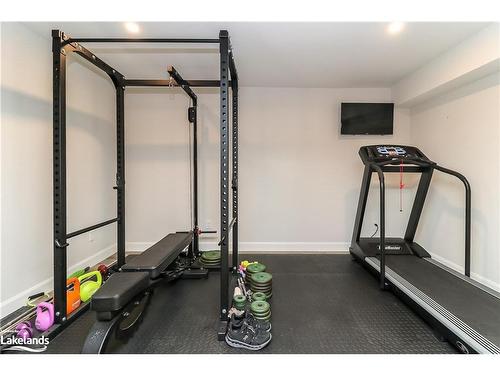 105 Hoyt Avenue, Victoria Harbour, ON - Indoor Photo Showing Gym Room