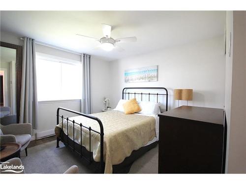 51 Grandview Road, Port Mcnicoll, ON - Indoor Photo Showing Bedroom
