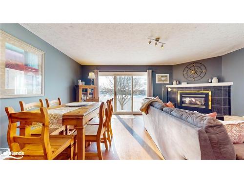 8-83 Victoria Street, Meaford, ON - Indoor With Fireplace
