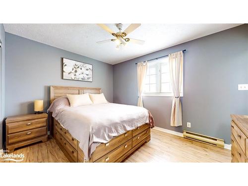 8-83 Victoria Street, Meaford, ON - Indoor Photo Showing Bedroom