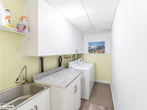 64 Wilshier Boulevard, Bracebridge, ON - Indoor Photo Showing Laundry Room