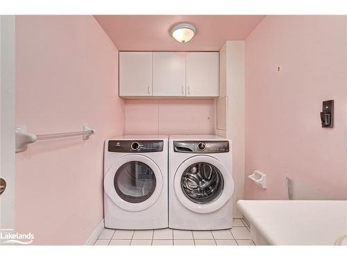 506-172 Eighth Street, Collingwood, ON - Indoor Photo Showing Laundry Room