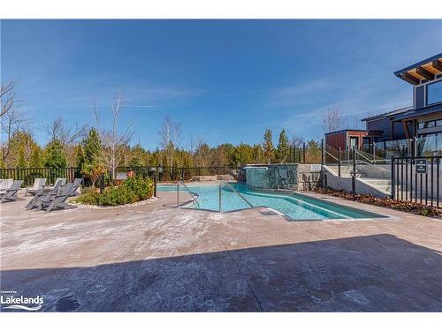 305-12 Beckwith Lane, The Blue Mountains, ON - Outdoor With In Ground Pool