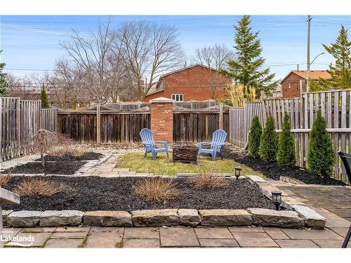 37 Barr Street, Collingwood, ON - Outdoor