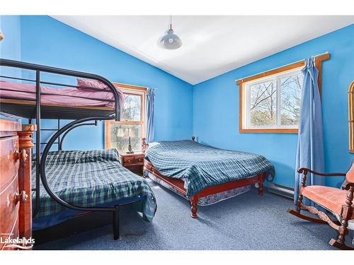 57813 12Th Line, Meaford Municipality, ON - Indoor Photo Showing Bedroom