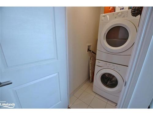 2104-80 Marine Parade Drive, Toronto, ON - Indoor Photo Showing Laundry Room