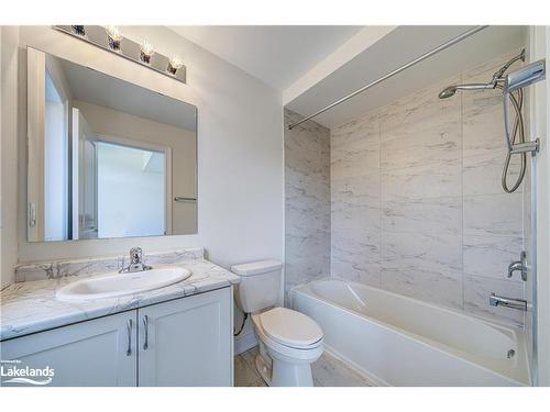 155 Rosanne Circle, Wasaga Beach, ON - Indoor Photo Showing Bathroom