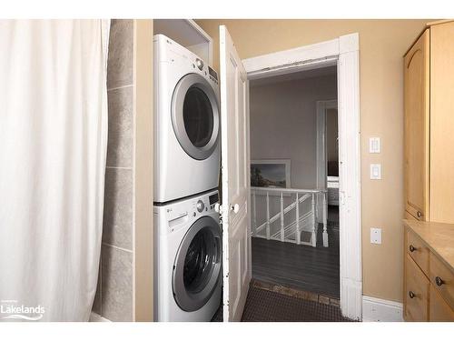 190 Old Lakeshore Road, The Blue Mountains, ON - Indoor Photo Showing Laundry Room