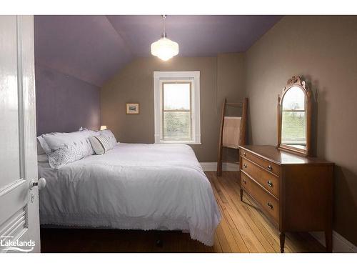 190 Old Lakeshore Road, The Blue Mountains, ON - Indoor Photo Showing Bedroom