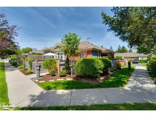 6-175 Fiddlers Green Road, Ancaster, ON - Outdoor