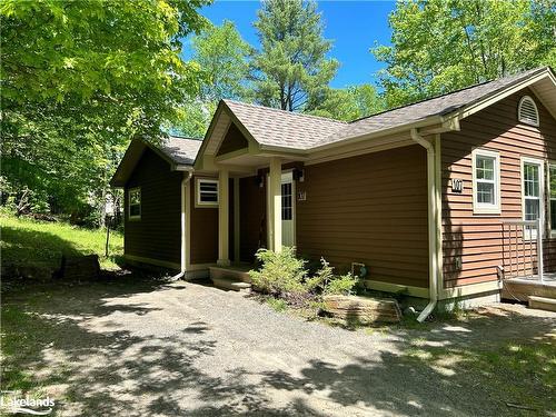 107-3-1052 Rat Bay Road, Lake Of Bays (Twp), ON - Outdoor