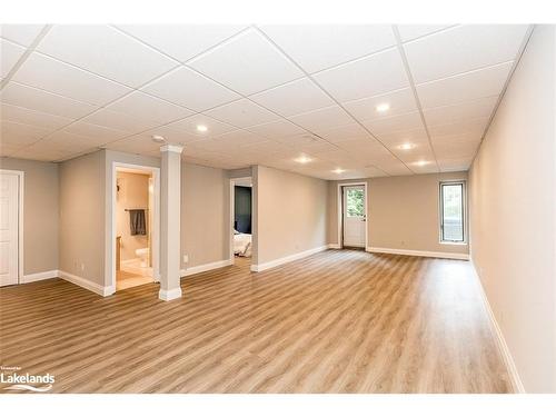 1030 Ziska Road, Bracebridge, ON - Indoor Photo Showing Other Room