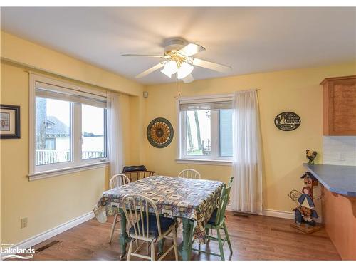 471 Victoria Crescent, Orillia, ON - Indoor Photo Showing Dining Room
