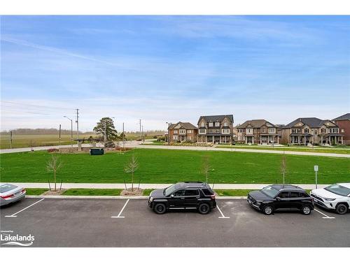 92 Holyrood Crescent, Vaughan, ON - Outdoor With View