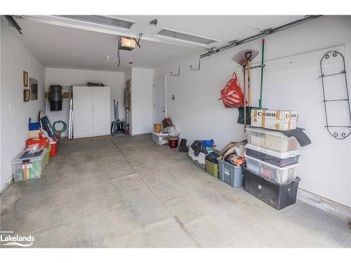 132 Greenway Drive, Wasaga Beach, ON - Indoor Photo Showing Garage