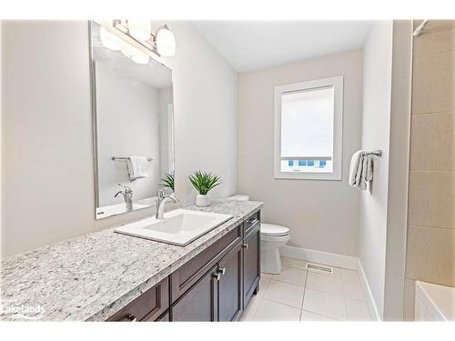 134 Red Pine Street, The Blue Mountains, ON - Indoor Photo Showing Bathroom