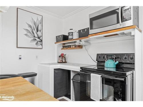67 Salisbury Road, Prince Edward County, ON - Indoor Photo Showing Kitchen