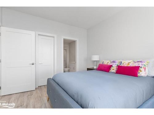 106-20 Salt Dock Road, Parry Sound, ON - Indoor Photo Showing Bedroom