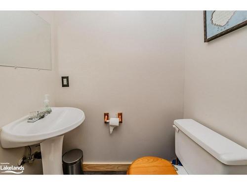 96 Hunts Road, Huntsville, ON - Indoor Photo Showing Bathroom