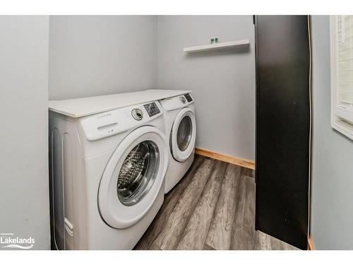 96 Hunts Road, Huntsville, ON - Indoor Photo Showing Laundry Room