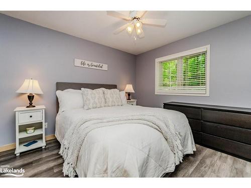 96 Hunts Road, Huntsville, ON - Indoor Photo Showing Bedroom