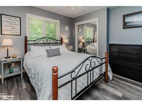 96 Hunts Road, Huntsville, ON - Indoor Photo Showing Bedroom