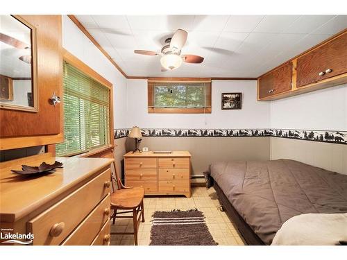 21 Long Arm Lane, Seguin, ON - Indoor Photo Showing Other Room