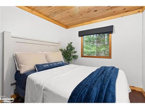4079A Eagle Lake Road, South River, ON - Indoor Photo Showing Bedroom
