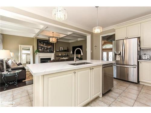 16 Basswood Drive, Wasaga Beach, ON - Indoor Photo Showing Kitchen With Double Sink