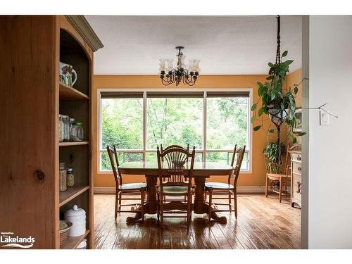 1768 8 Concession S, Clearview, ON - Indoor Photo Showing Dining Room