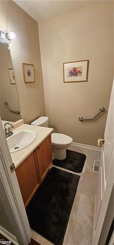 105-31 Dairy Lane, Huntsville, ON - Indoor Photo Showing Bathroom