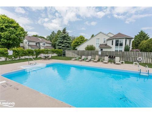 5 Barker Boulevard, Collingwood, ON - Outdoor With In Ground Pool With Backyard