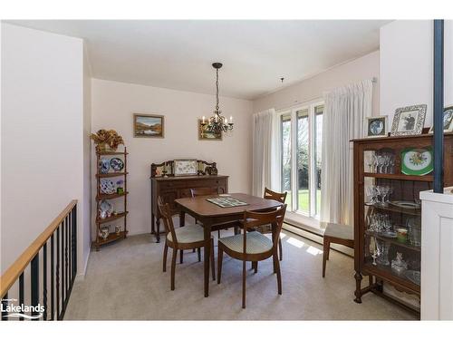 56 Hanes Road, Huntsville, ON - Indoor Photo Showing Dining Room