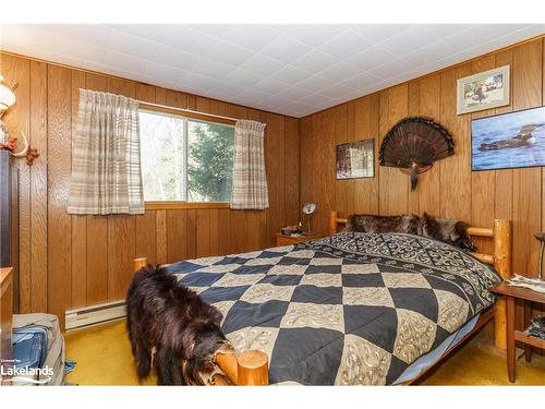 56 Hanes Road, Huntsville, ON - Indoor Photo Showing Bedroom