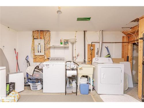 51 Raglan Street, Collingwood, ON - Indoor Photo Showing Laundry Room