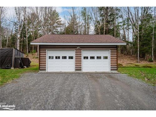 328 East Browns Road, Huntsville, ON - Outdoor